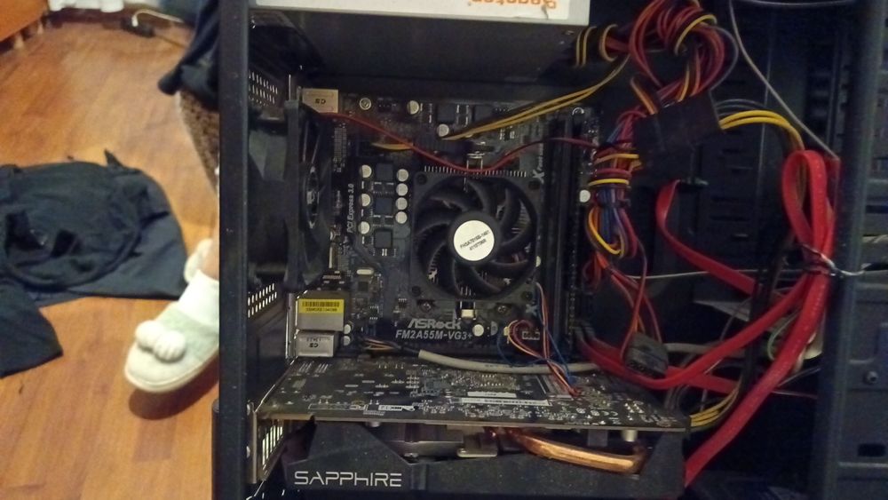 Unitate PC pentru piese!!!
