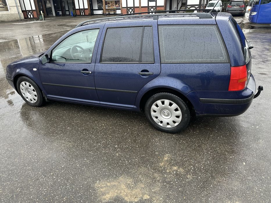 Vw Golf 4 1.6 benzina 105cp An 2002