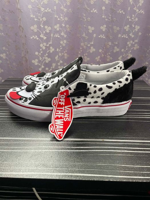Детски кецове Vans ,101 далматинци