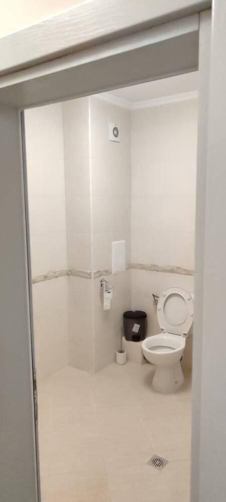 Дава се под наем Тристаен апартамент в Ахелой - 88 кв.м за 561 € - Снимка #3