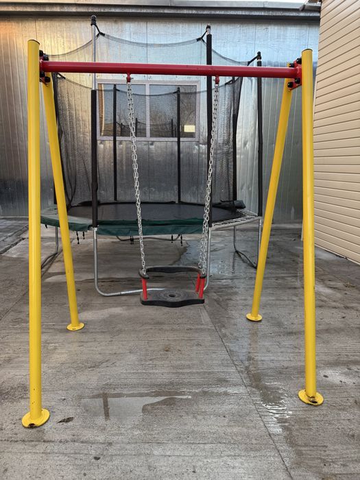 Качели новые для ребенка до 10 лет