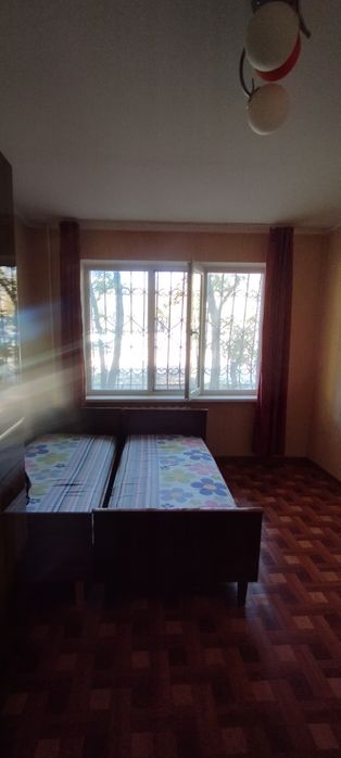 Продам кровати односпальные