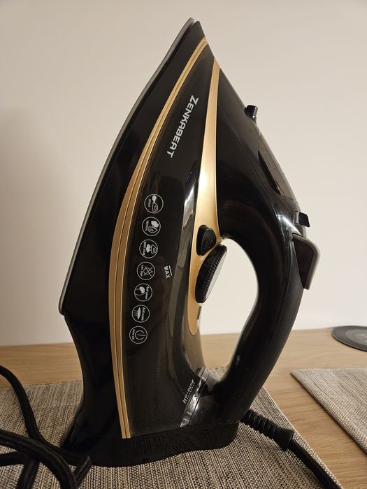 Fier de călcat Zenkabeat