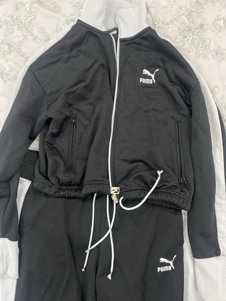 Продавам оригинален комплект на Puma