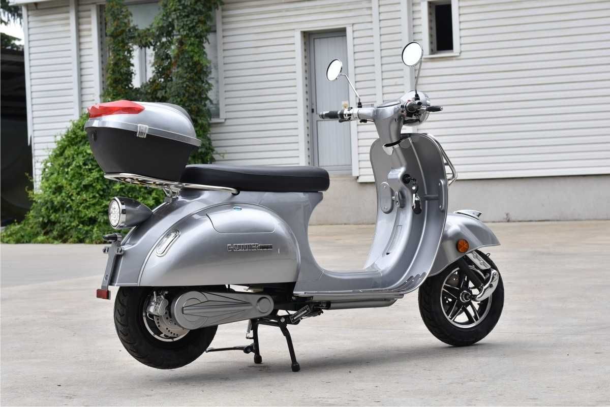 Електрически Скутер  ELEKTROROLLER FUTURA С VESPA 4000W 72V