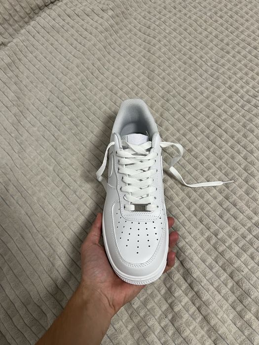 air force 1 triple white