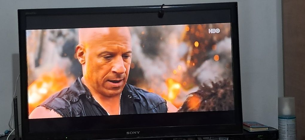 Tv Sony 32 650 utilizat,impecabil cu telecomanda