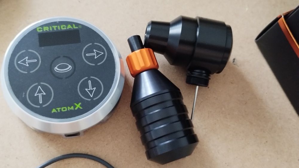 Cheyenne Sol Terra + Maner Cheyenne Sol 33mm + Sursa Critical Atom X