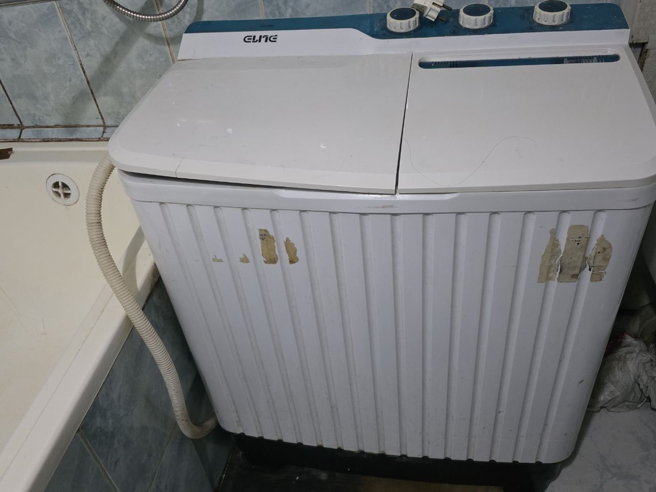 Salon jixozlari sotiladi