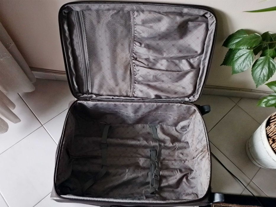 Куфар 2бр усилени колелца "KML" 65/43/30см  "25лв"!+Доставка!