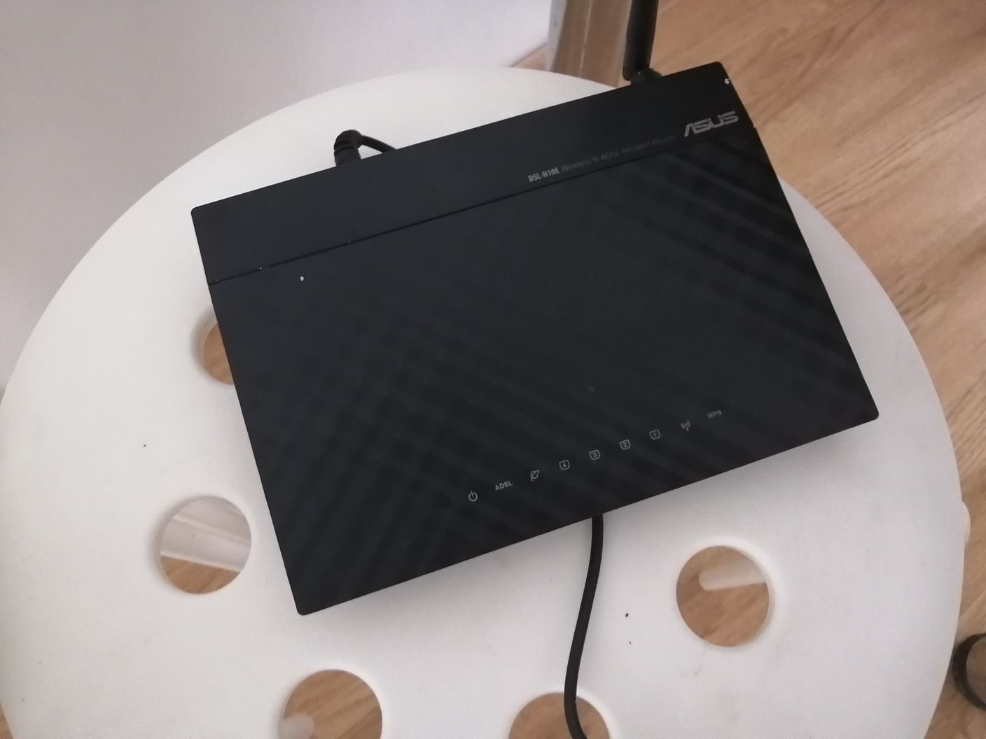 Продам модем Asus