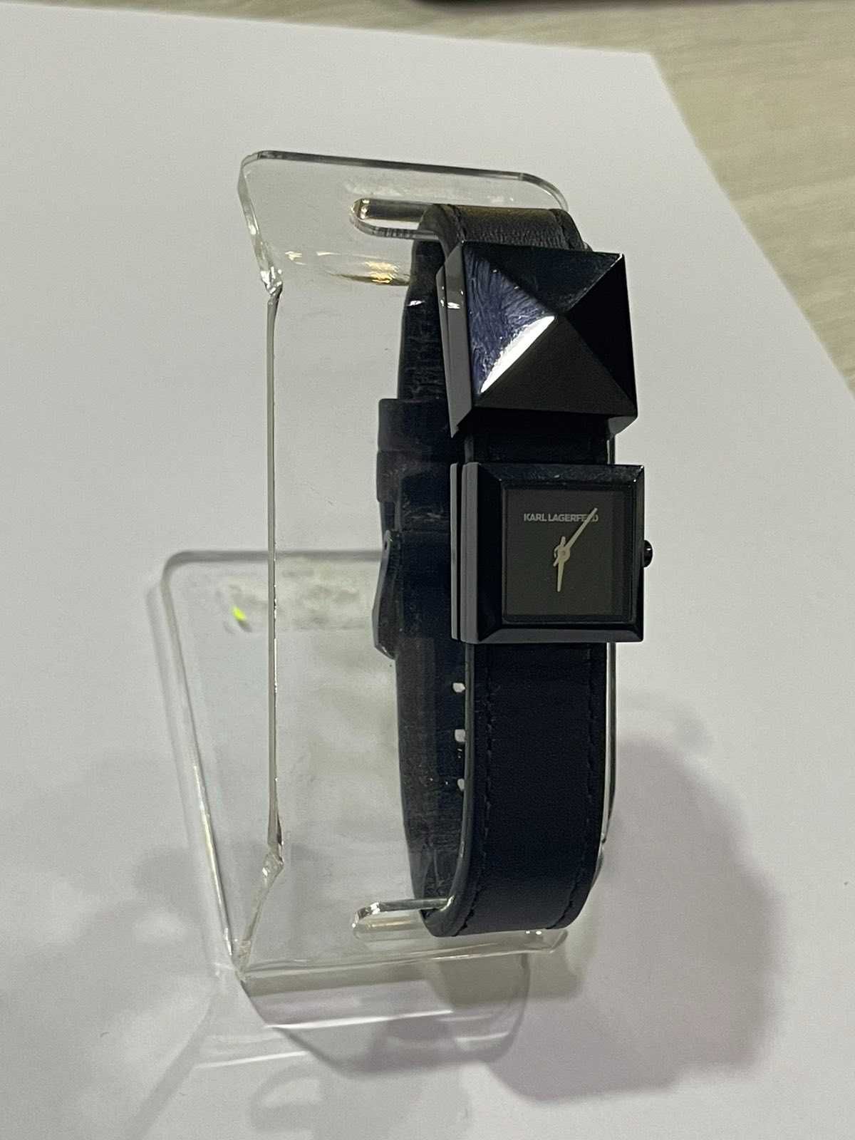 Продавам Дамски Часовник Karl Lagerfeld