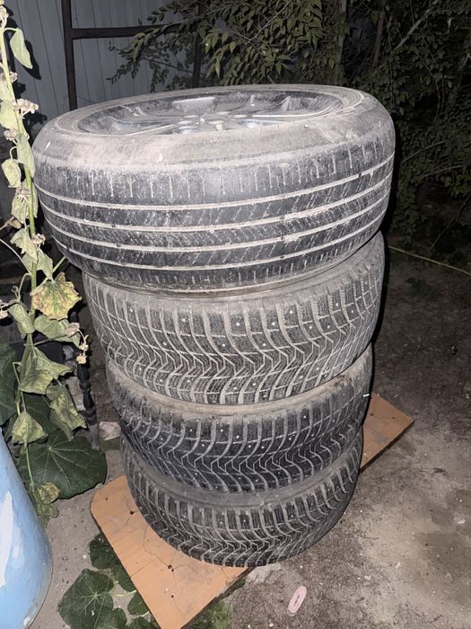 Продам диски титановые и шины