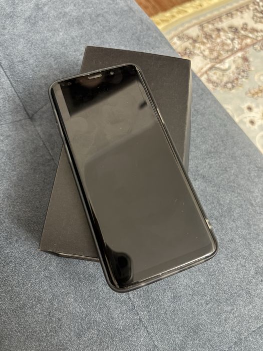 Samsung S9 черный