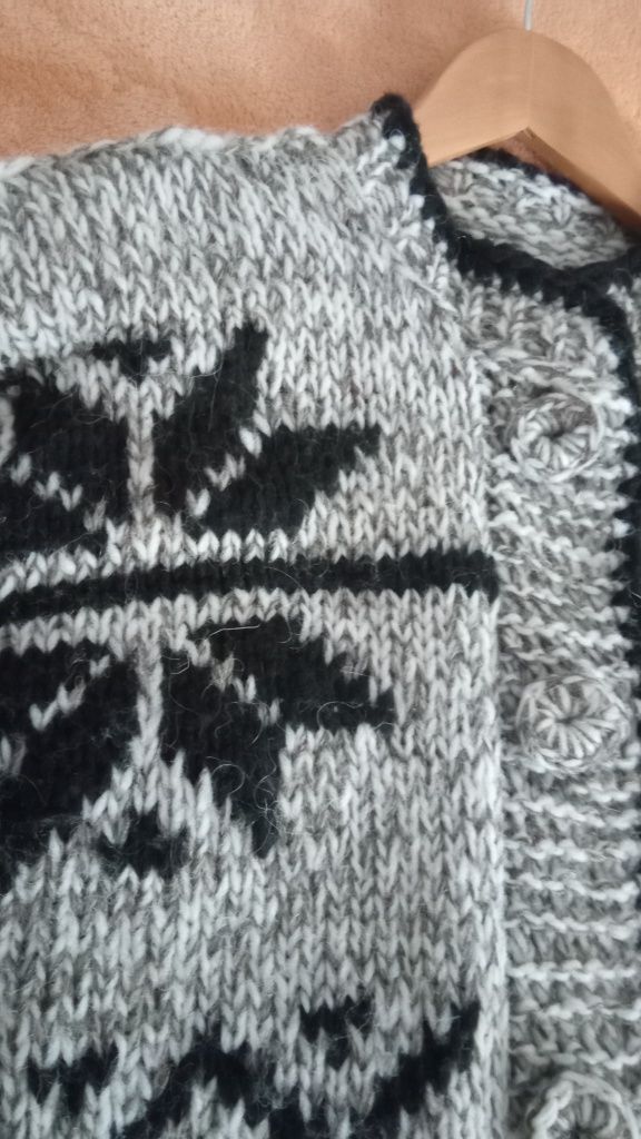 Cardigan/pulover din lână groasă