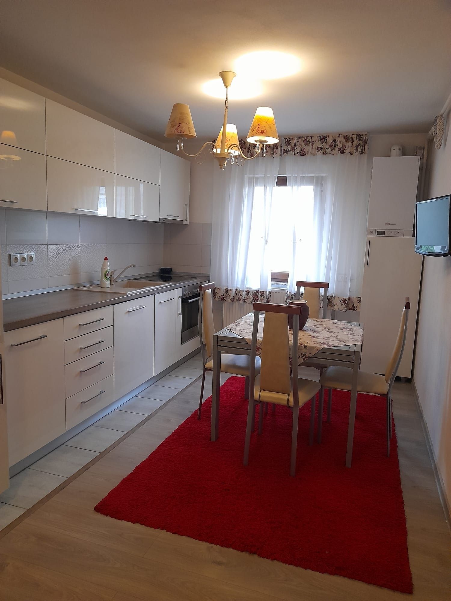 Apartament de inchiriat