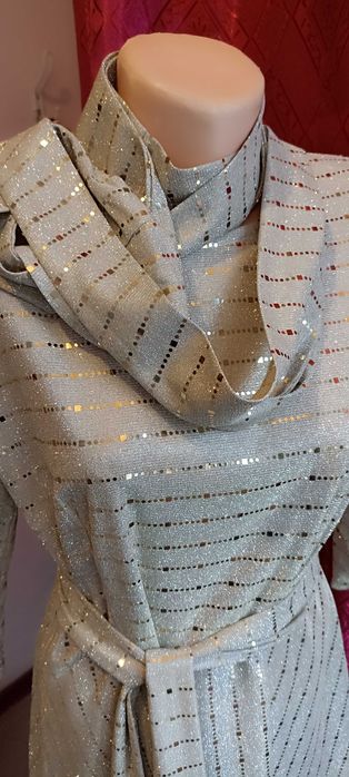 Продам вечерние платья