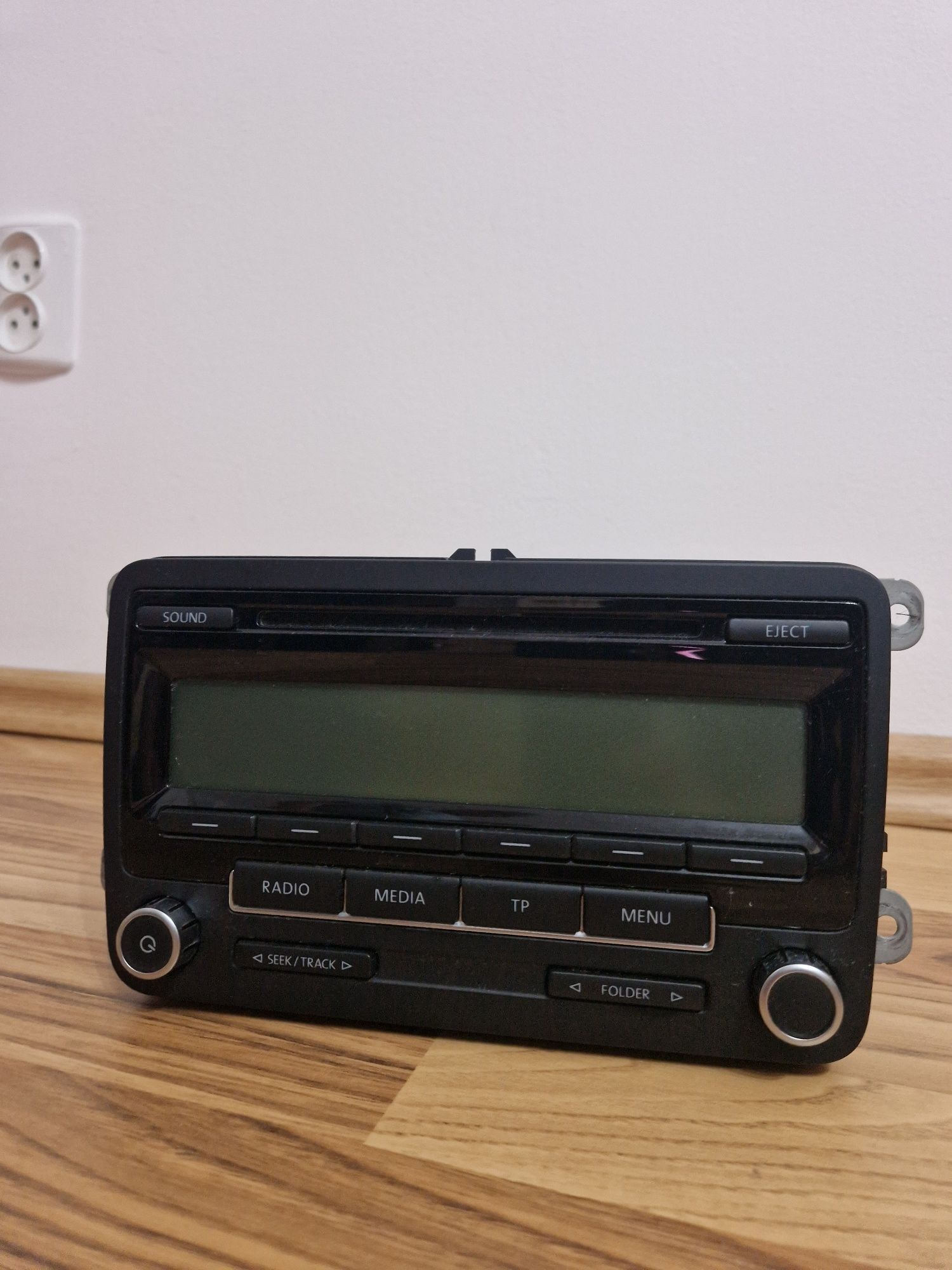 Vând RadioCD 310 , original VW