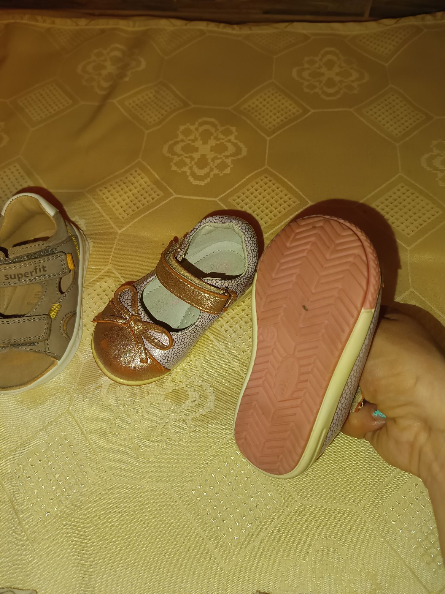 Sandale din piele marimea 19