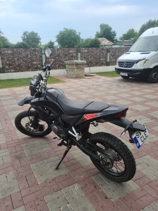 Vând motocicleta KSR Tw 125