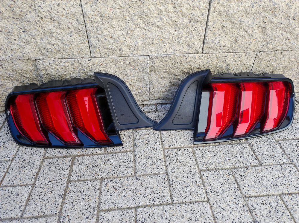 Airbag Ford Mustang и други Части