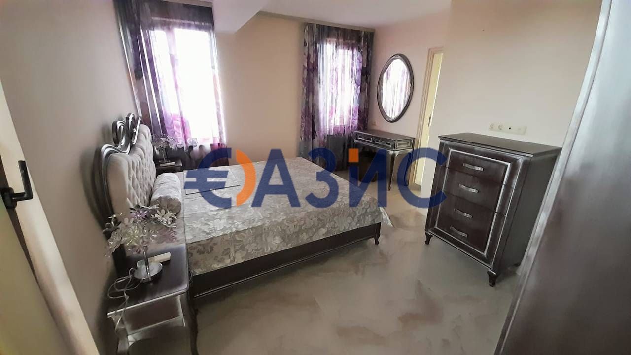 Продава се Многостаен апартамент в Свети Влас - 206 кв.м за 1515 €/кв.м - Снимка #9