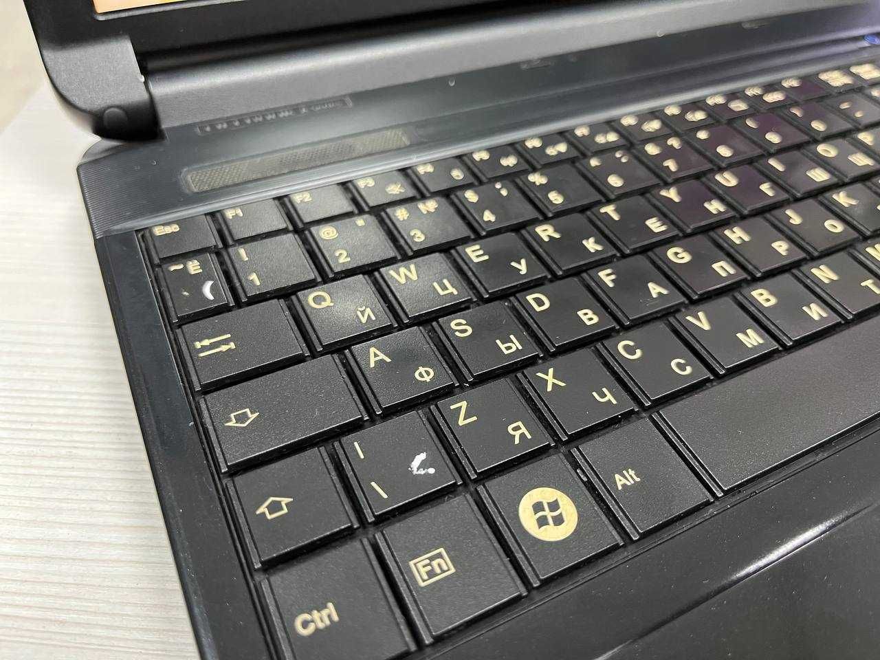 ноутбук Для печати*Fujitsu Core i3/ОЗУ 4*HDD 320
