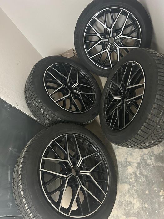R20 janta jwl via +anvelopa Pirelli M+S 275/45
