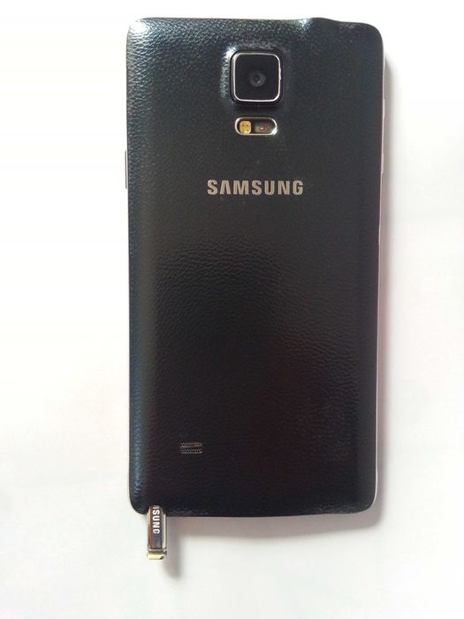 Телефон Samsung note 4