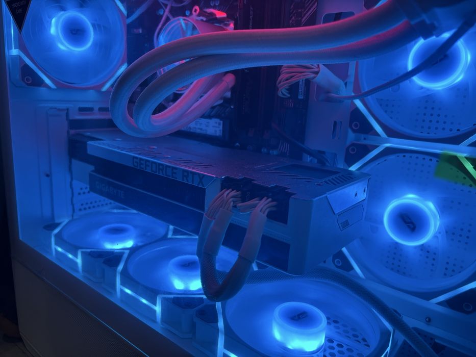 Placa video rtx 3080 gigabyte