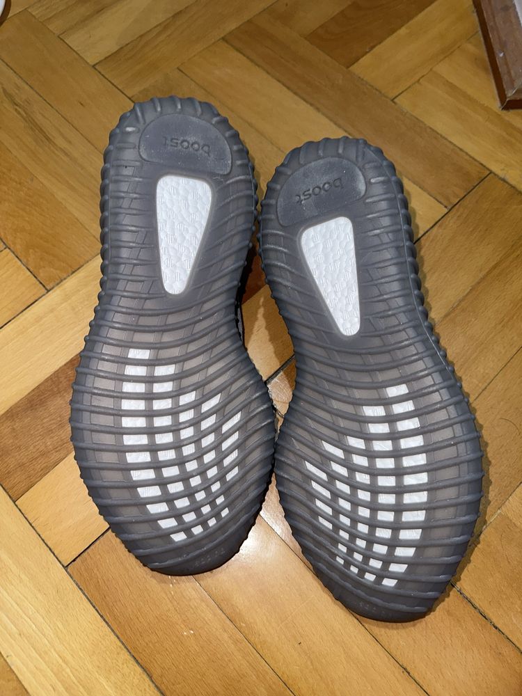 Vand Yeezy 350 v2 steel gray