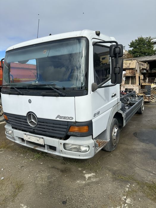 Ofertă camioane si remorci