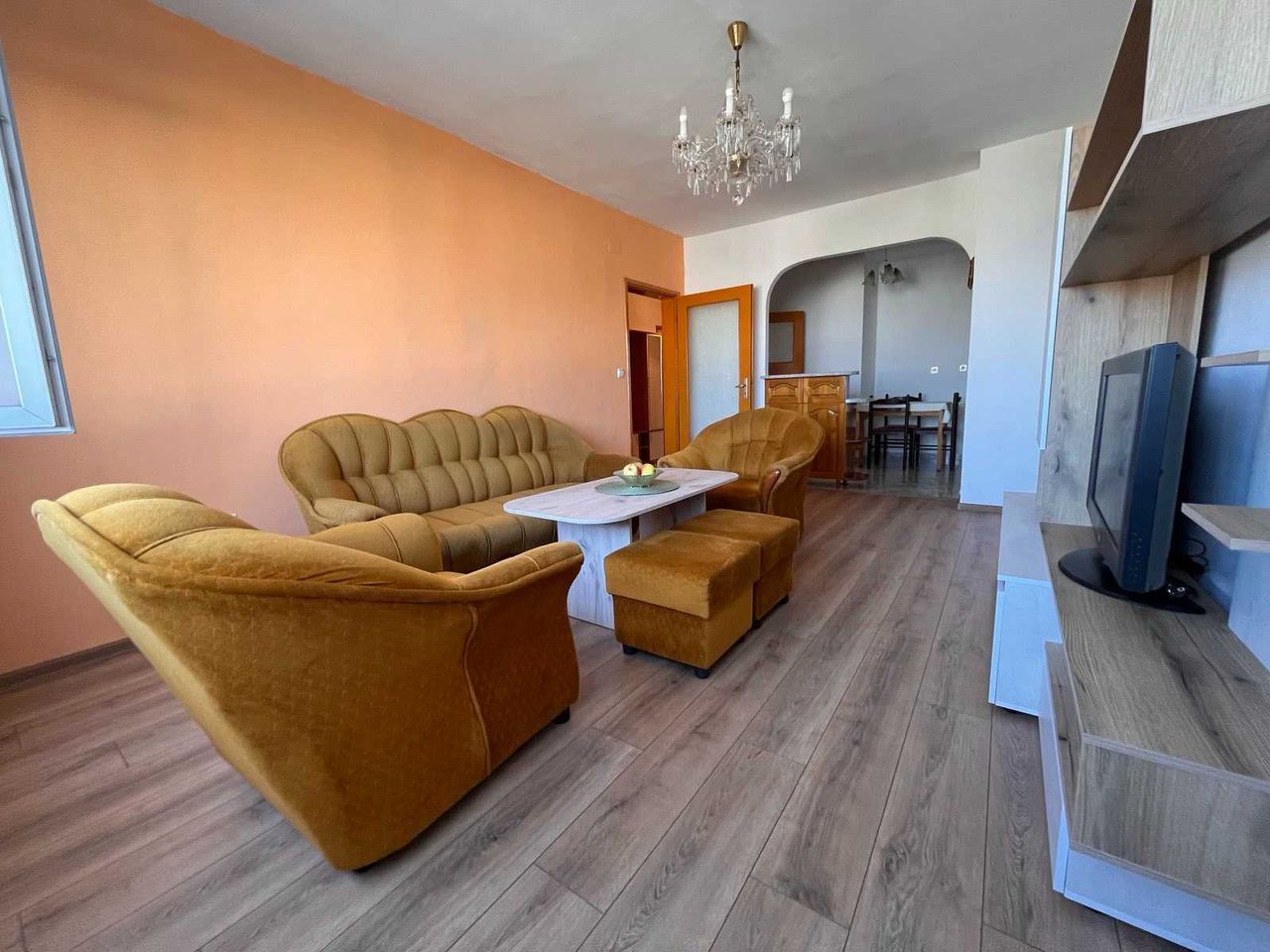 Дава се под наем Тристаен апартамент в София, Люлин 3 - 87 кв.м за 475 € - Снимка #1