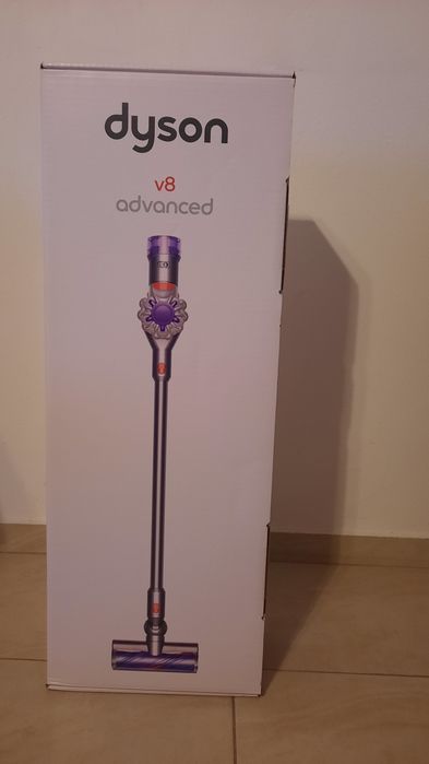 Прахосмукачка Dyson V8.