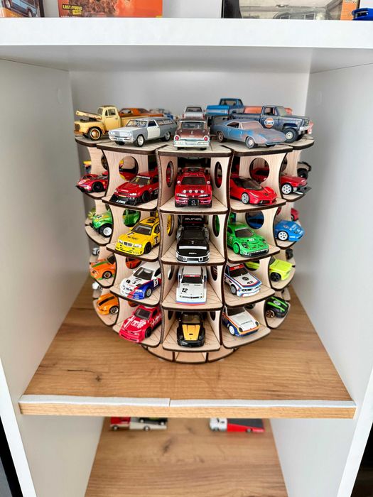 Display pentru mașinuțe 1:64 – Hot Wheels, Matchbox, Bburago 60 locuri