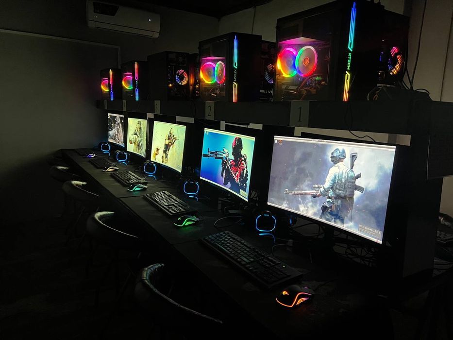 Game club! 31  ta kompyuter. Tayor yurib turgan biznes!