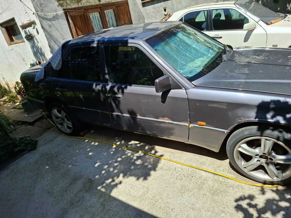 Mercedes Benz 200e w124 an 1995
