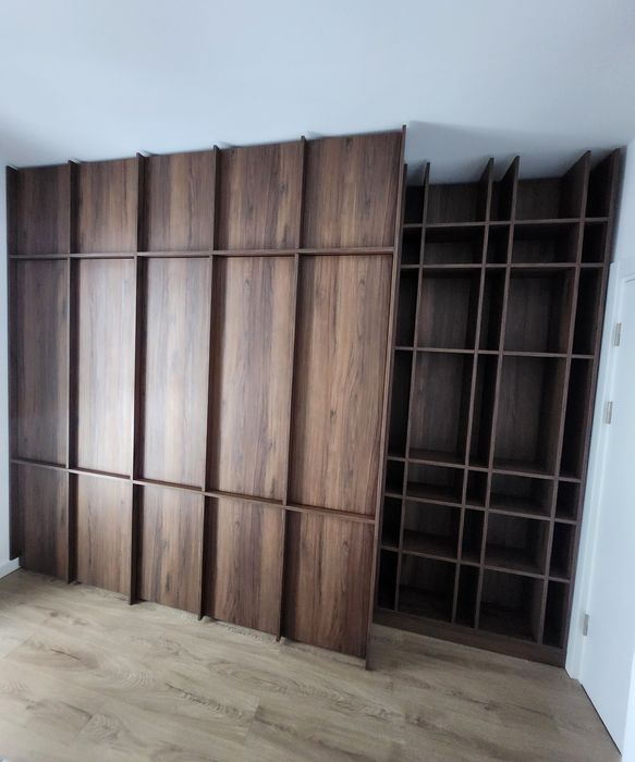 Mobilier la comandă