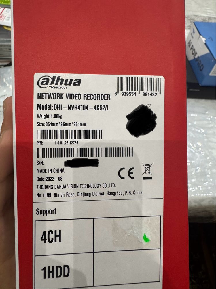 Dahua NVR4104 - 4KS2/L (с жоским диском)
