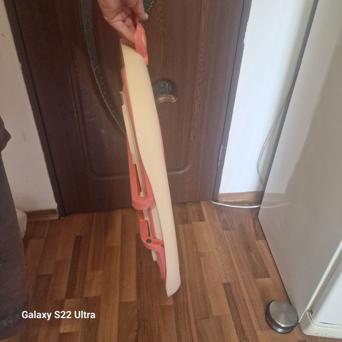 Cadita pliabila pentru baita