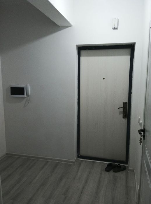 Срочно продаю 1 ком квартира в новостройке