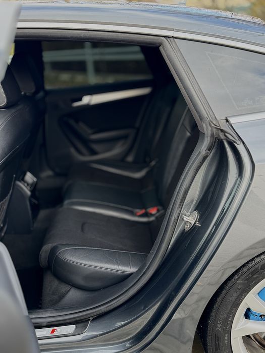 Audi A5 Sportback 2.0 TDI Tiptronic – 174 CP, 2012 – 11.800 €