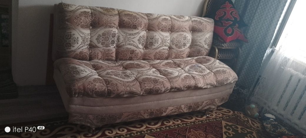Диван сатамын  сапасы орташа