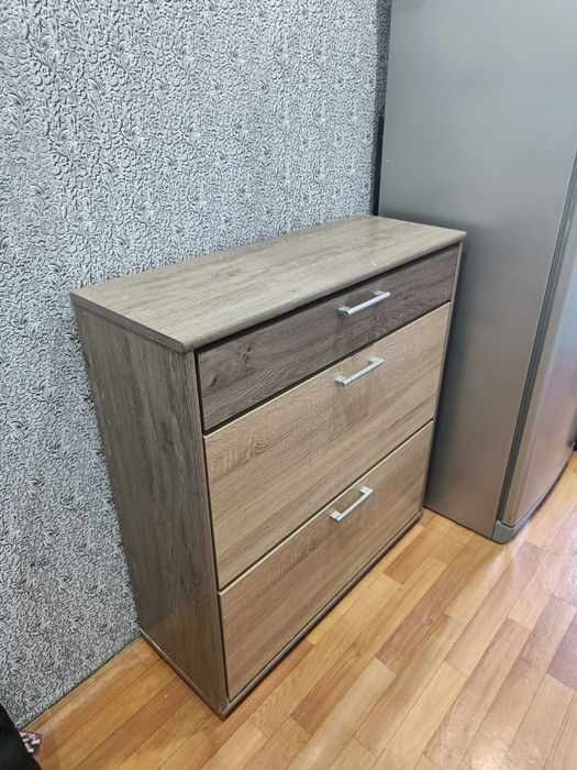 Продам тумба для обуви.б/у