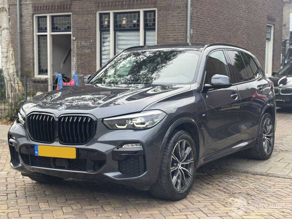 BMW X5,Pachet M,Plug in Hibrid,an 2020,394 CP