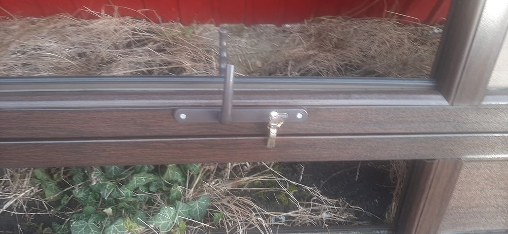 Tamplarie pvc.  Sticla termoizolanta