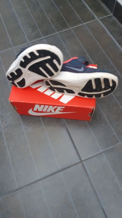 Детски маратонки NIKE