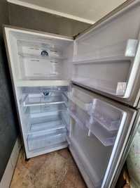 Холодильник Samsung большой