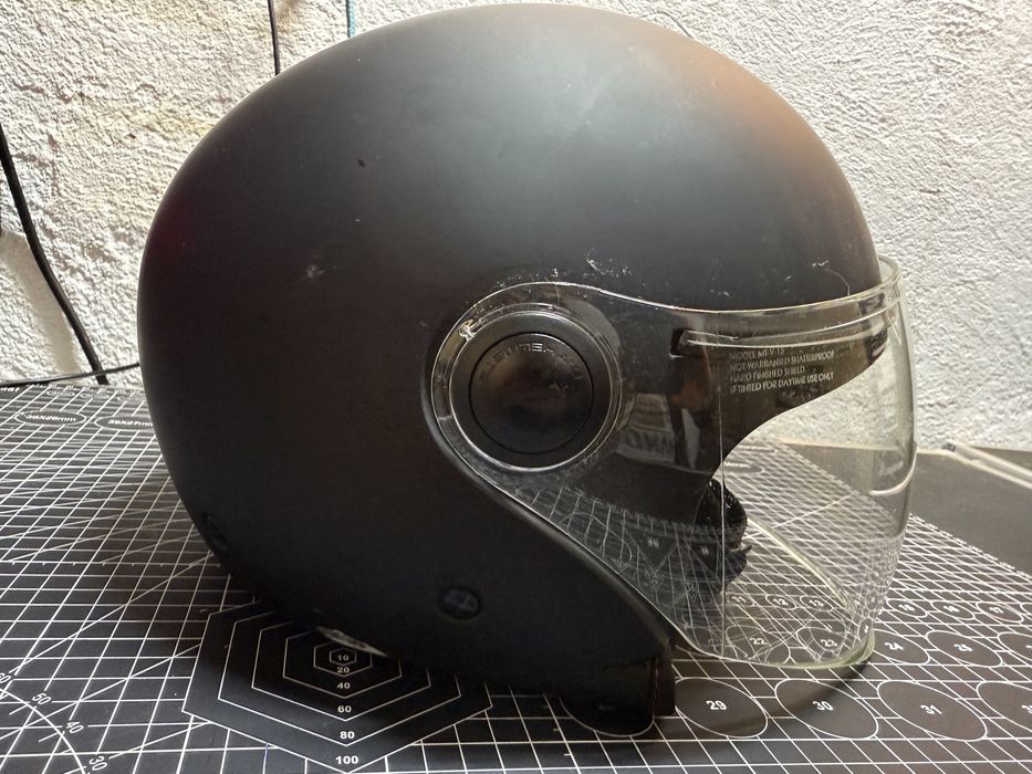 Casca moto model MT Helmets marime L 59-60 cm