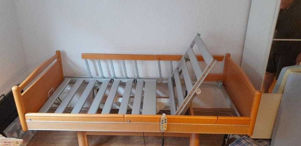 Болнично легло електрическо